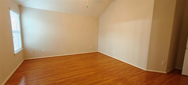 Building Photo - 9006 S Ferndale Pl Dr