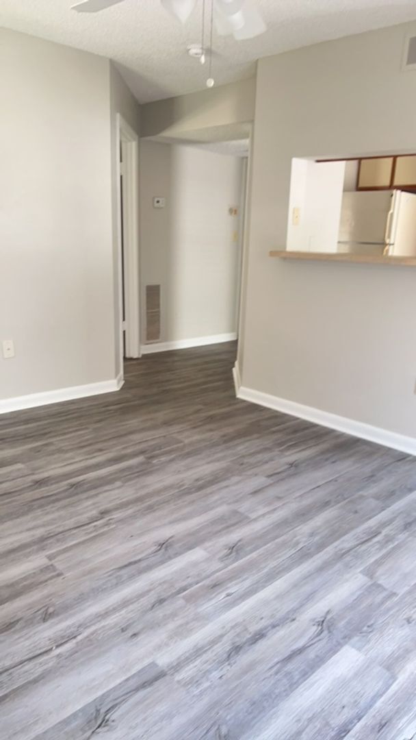 Building Photo - Come see this 1 bedroom, 1 bath condo for rent in Central Tampa!