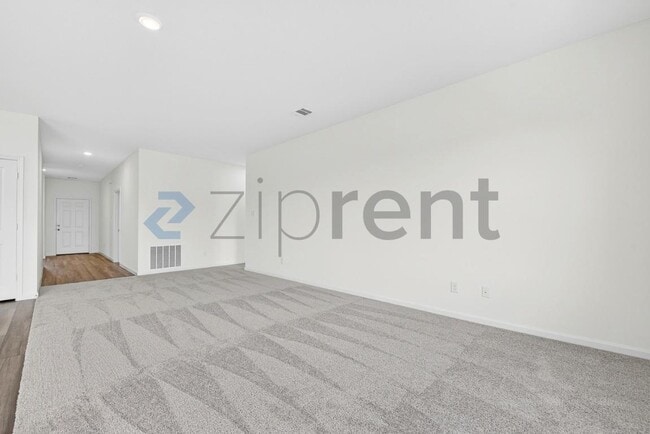 Building Photo - 1317 Kennedy Rd