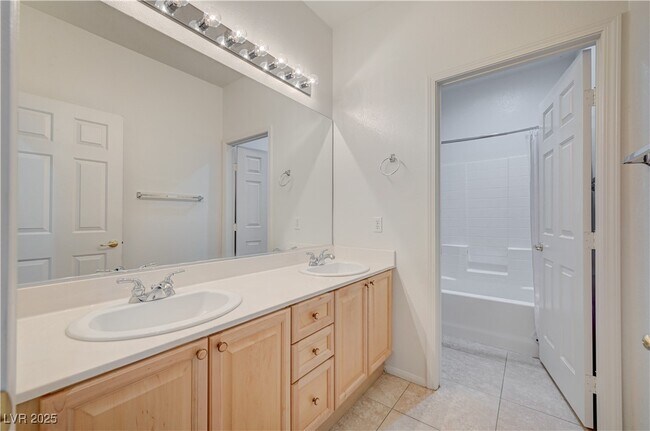 Building Photo - 57 Voltaire Ave