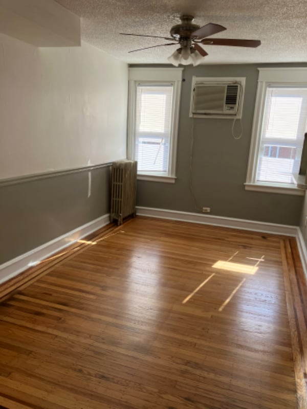 Building Photo - 4020 Loring St