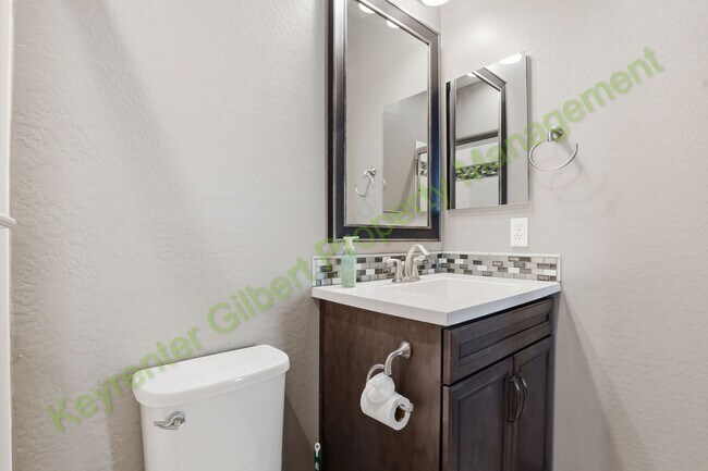 Building Photo - Beautiful 4-bed/3.5-bath Gilbert Home in Gilbert’s Cooley Station!