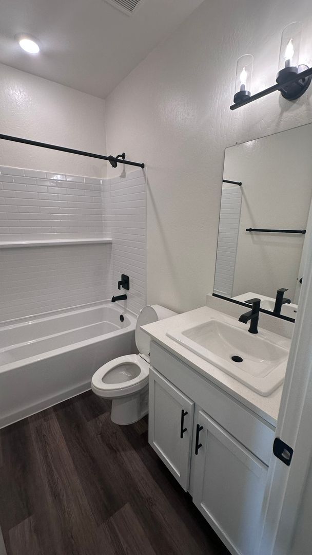 Building Photo - BRAND NEW 4 Bed / 3 Bath Smart Home – Solar + EV Ready!