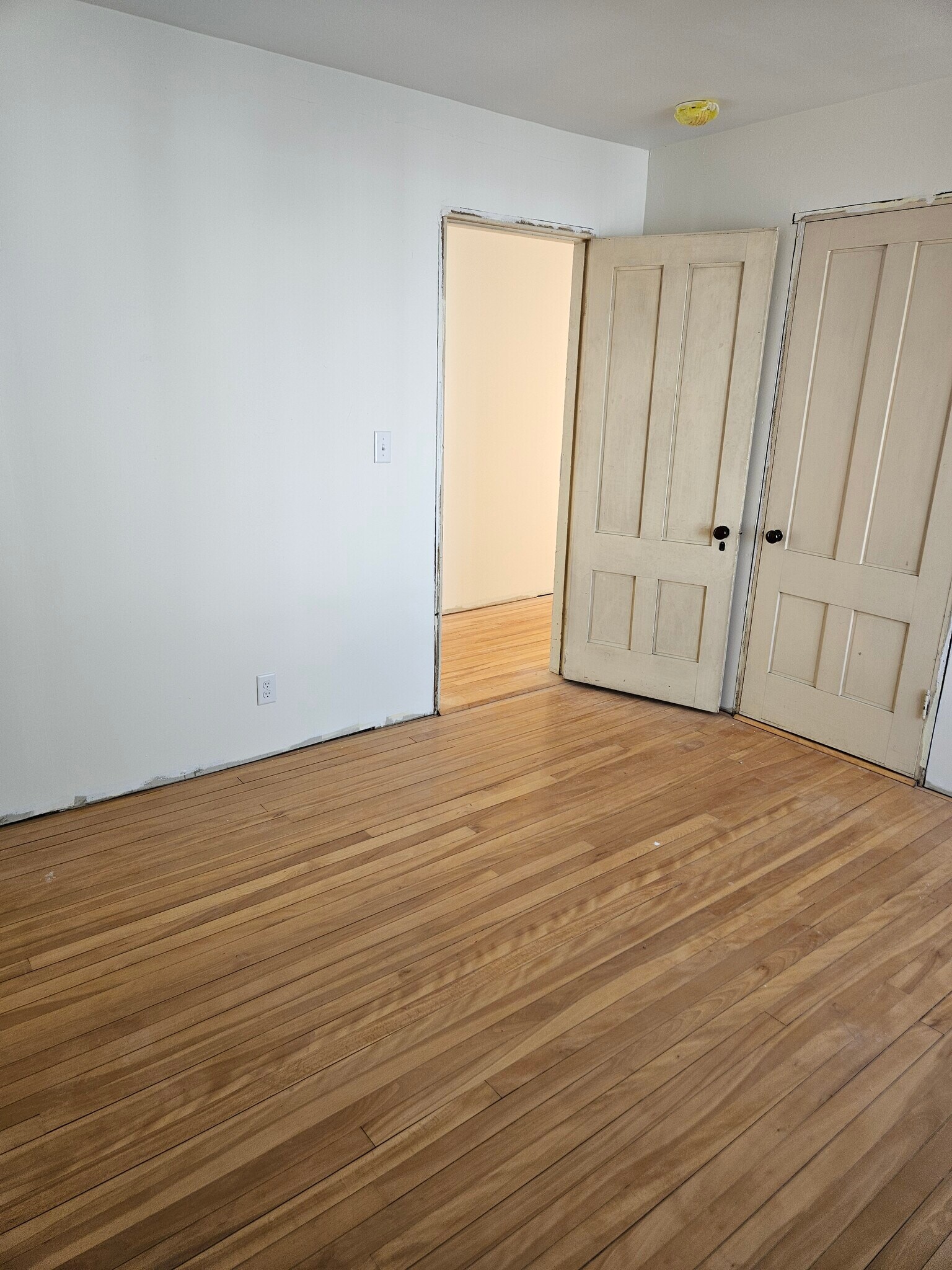 Bedroom #1 - 34 Park St