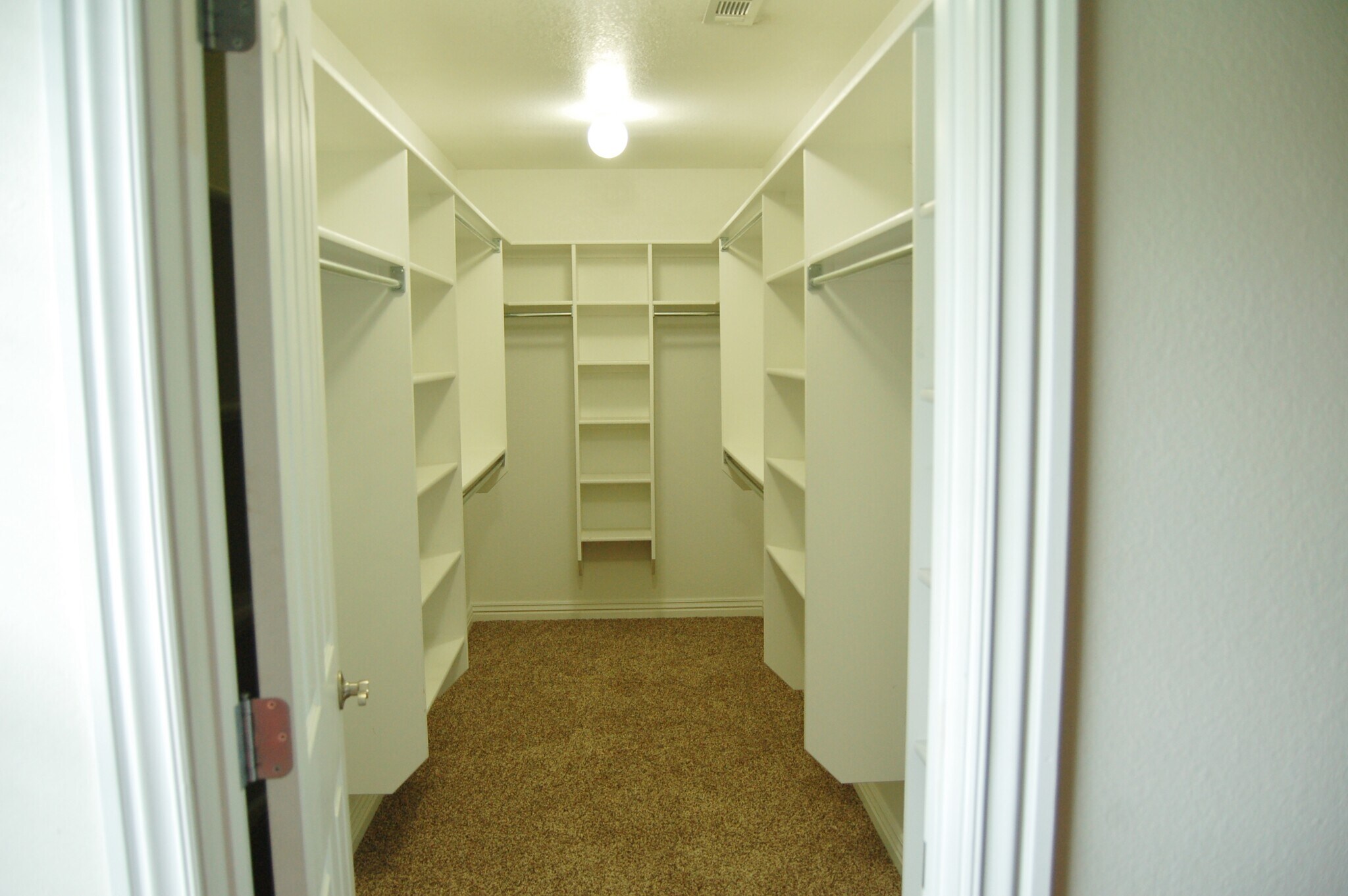 Building Photo - 6210 W Milliken Bnd