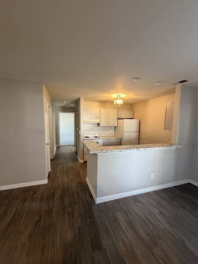 Building Photo - 15 Hamiltons Bay Ct