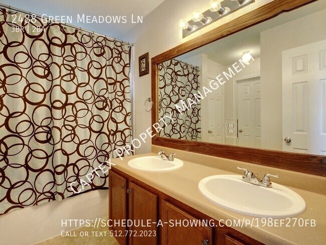 Building Photo - 2488 Green Meadows Ln
