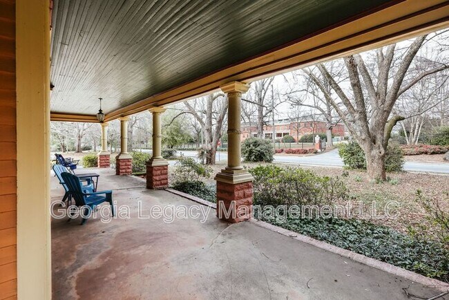 Building Photo - 295 Oglethorpe Ave