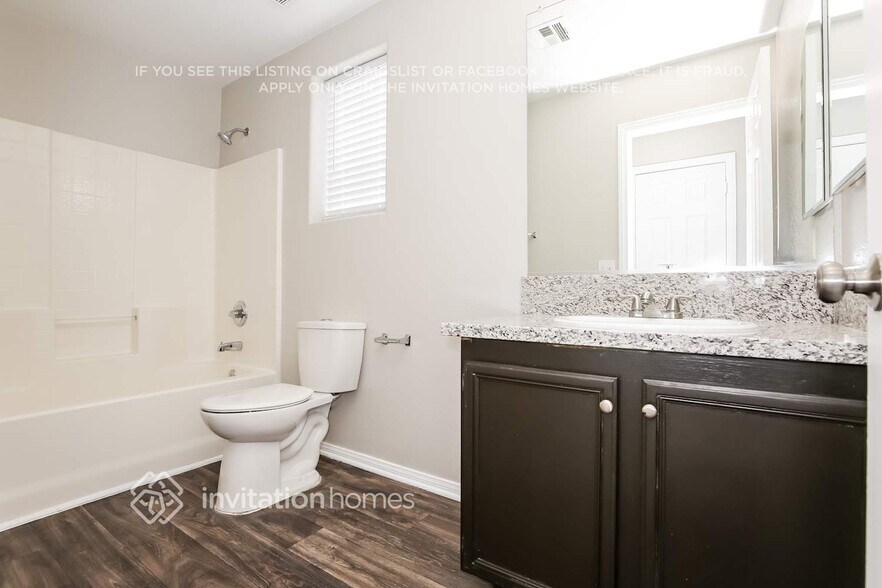 Building Photo - 4946 Volcanic Rock Ln