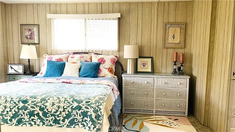 Building Photo - 720 Santo Tomas Dr