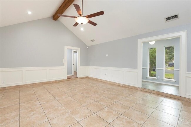 Building Photo - 18 S Cynthia St