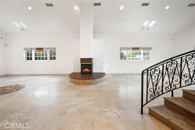 Building Photo - 28510 W Driver Ave