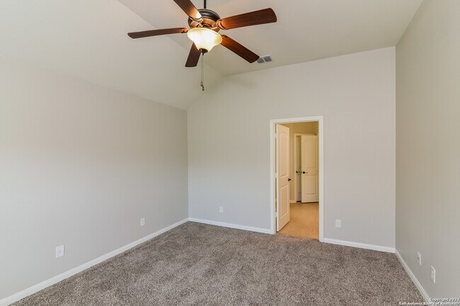 Building Photo - 12708 Shoreline Dr