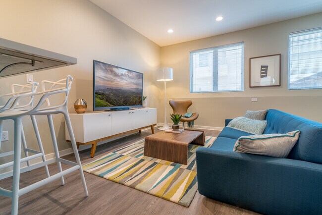 Building Photo - 1837 Sawtelle Blvd