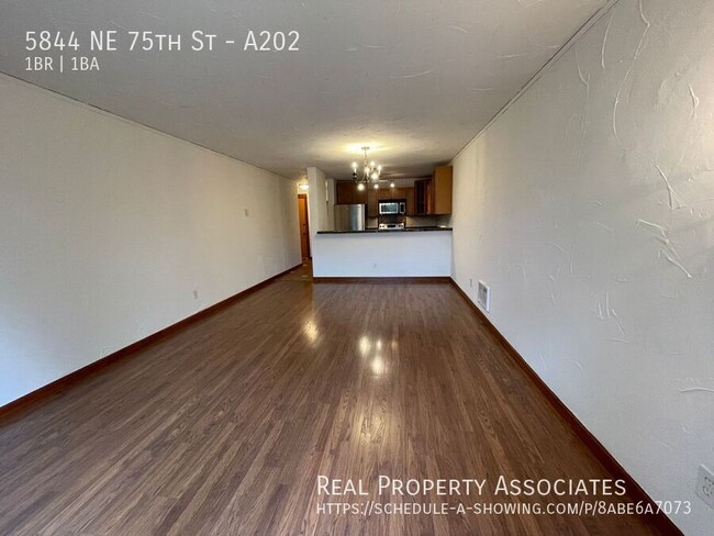 Building Photo - Pet Friendly 1 bed condo (incl:WSG + 1 par...