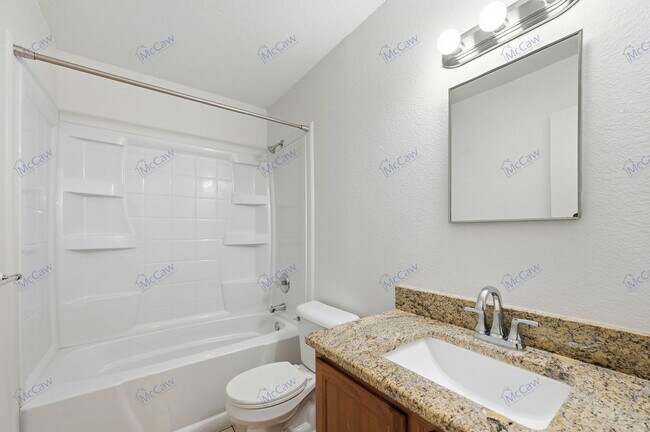 Building Photo - 2543 Barksdale Dr