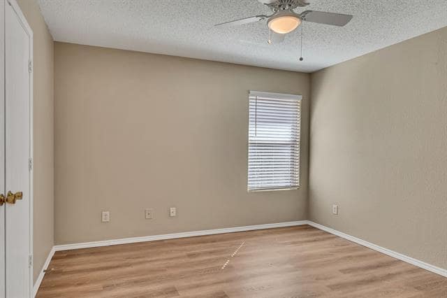Building Photo - 2124 Blanco Ln