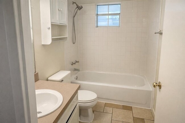 Building Photo - 7703 Peaceful Hill Ln