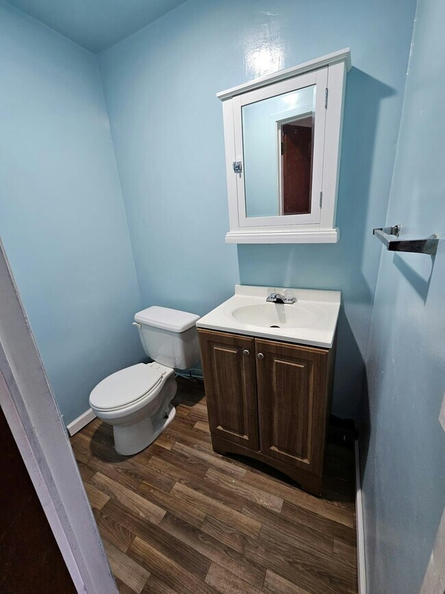 Building Photo - 2644 4th St