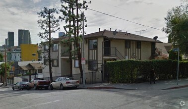 Building Photo - 402 S Bonnie Brae St