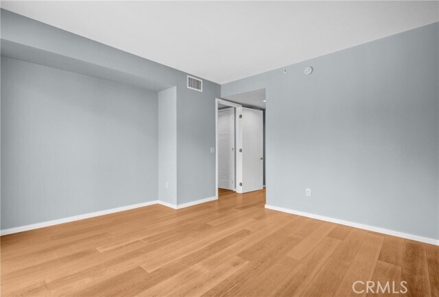 Building Photo - 1705-1725 Ocean Ave