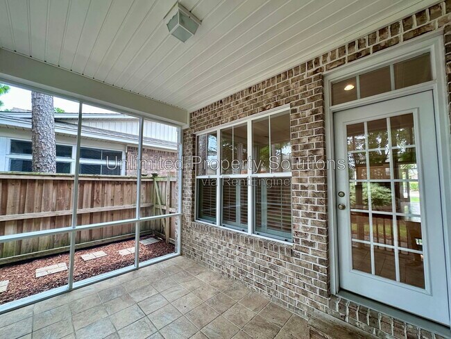 Building Photo - 5009 Whitner Dr