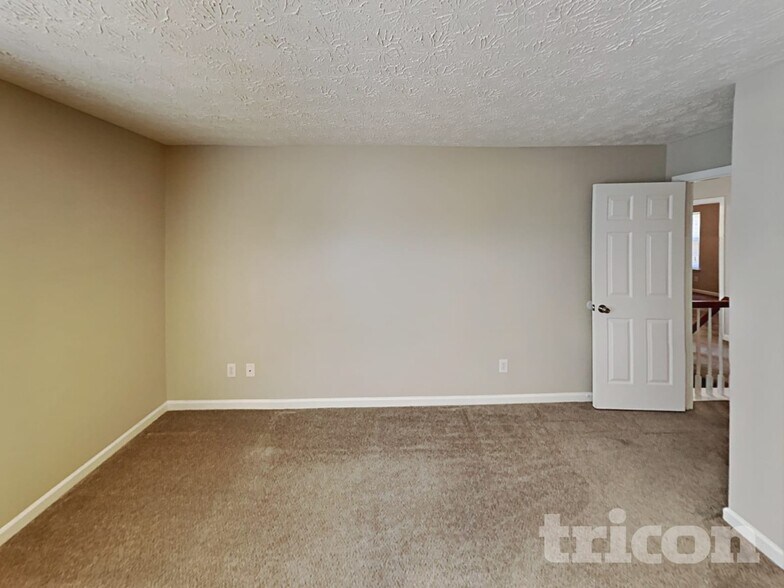 Building Photo - 4586 Darrowby Dr