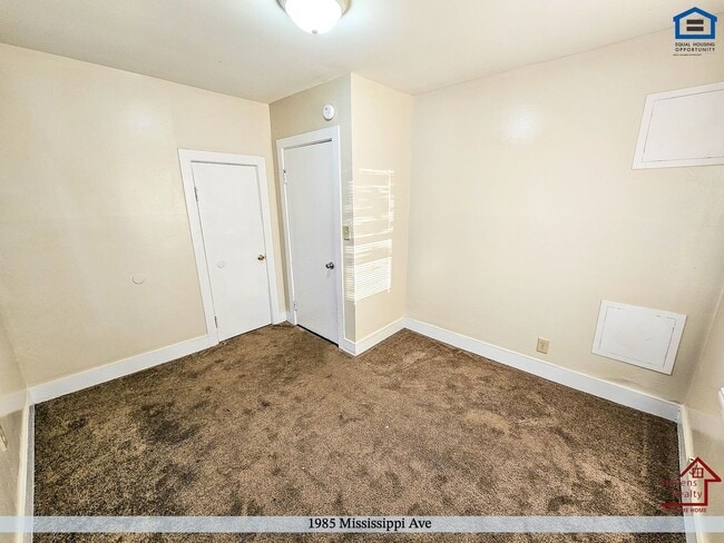 Building Photo - 1985 Mississippi Ave