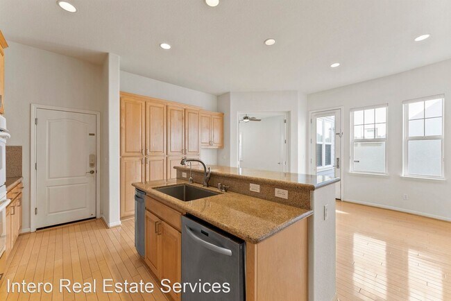 Building Photo - 4 br, 2.5 bath House - 4193 Stewart Lane