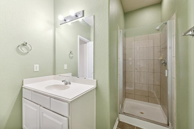 Building Photo - 3119 Creek Arbor Cir