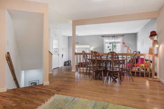 Building Photo - 10905 Whiterim Dr