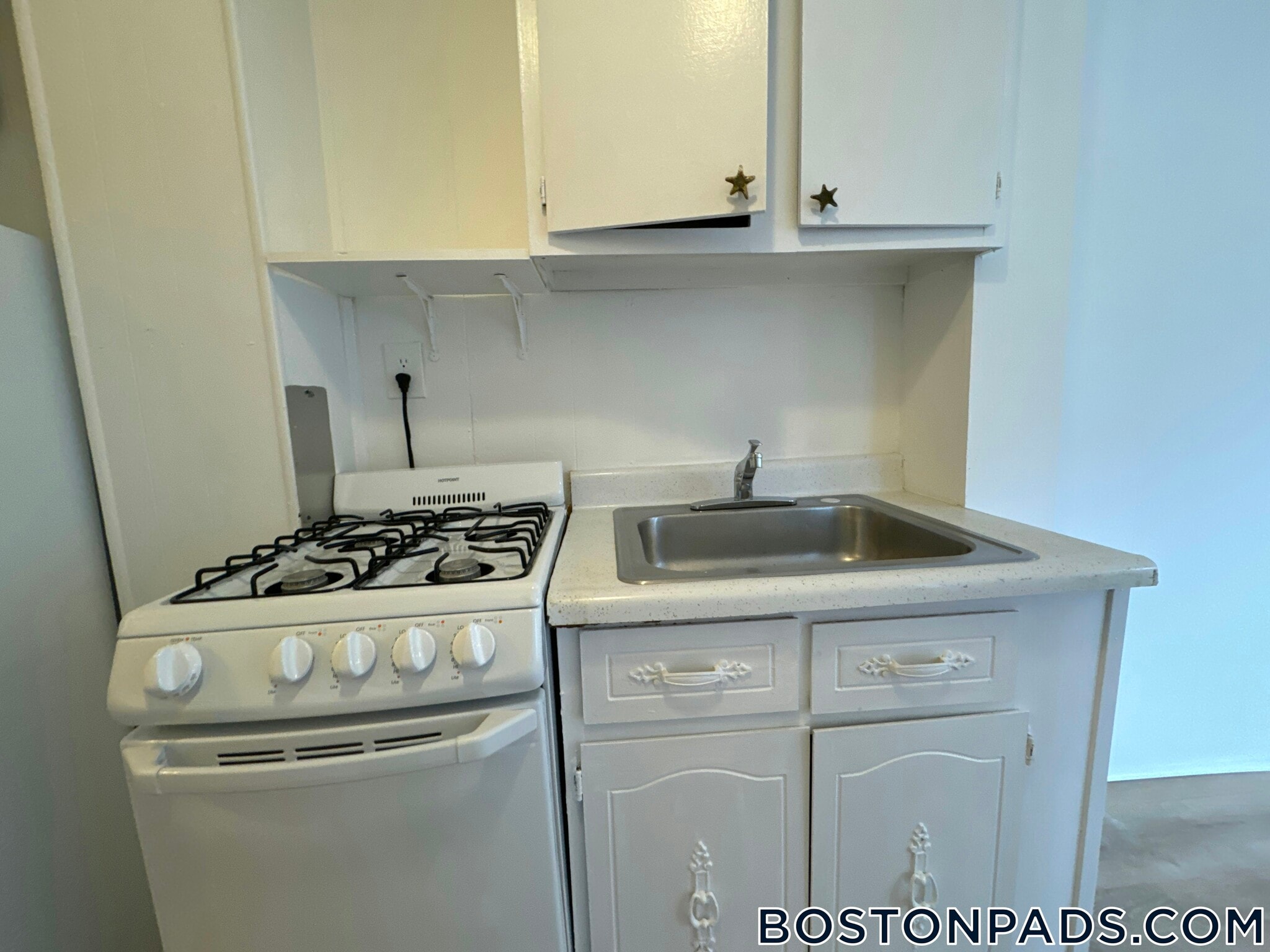 Building Photo - 44A Joy St