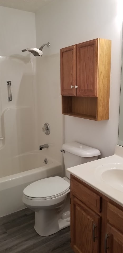 Building Photo - 513 Armand Dr