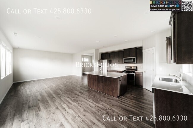Building Photo - 307 Belfair St SW