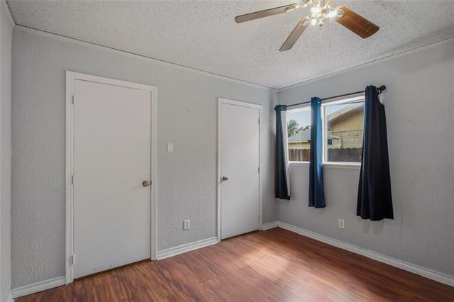 Building Photo - 1518 Camelia Dr