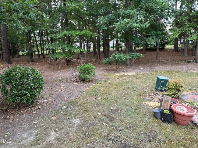 Building Photo - 501 Founders Walk Dr