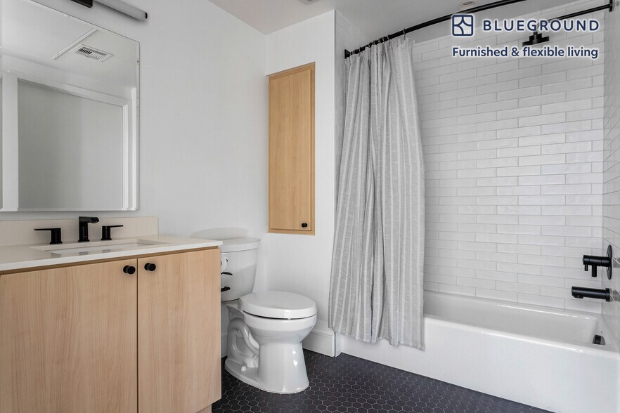 Building Photo - 3988 E Hardy St