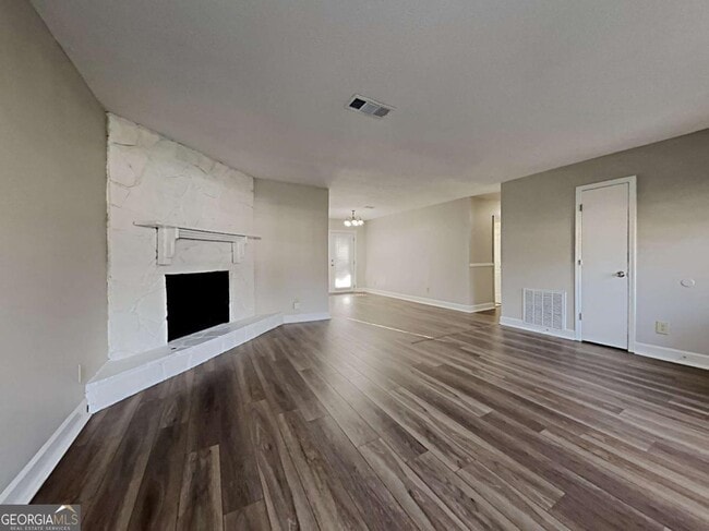 Building Photo - 968 Country Oaks Ct