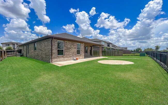 Building Photo - 3522 Gore Creek Dr