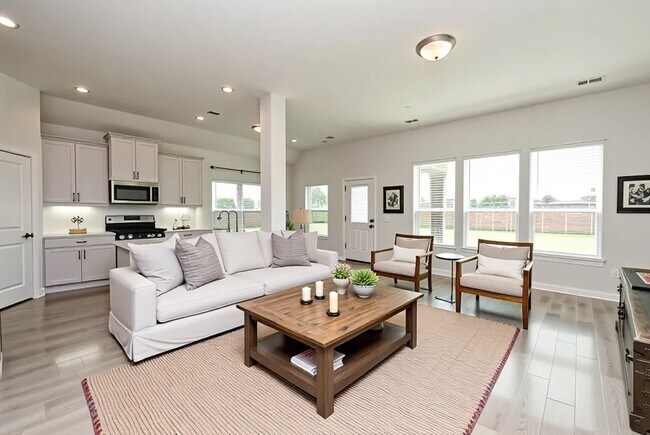 Building Photo - 3024 Myrtle Sunset Dr
