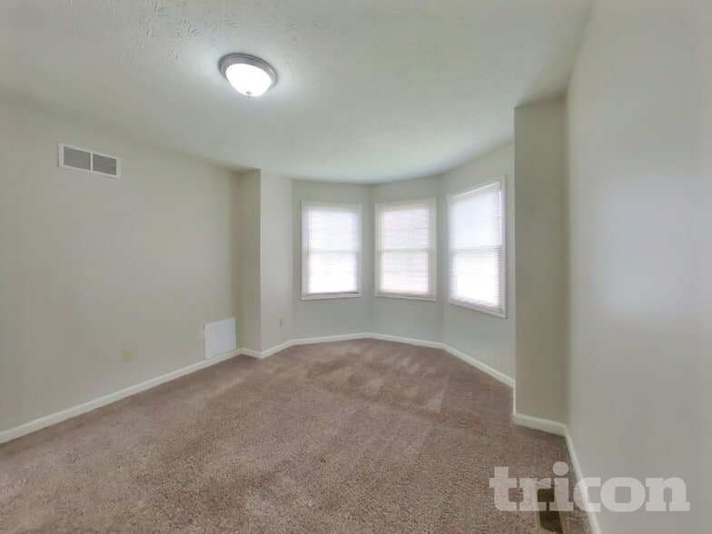 Building Photo - 3731 Cheyenne Ct