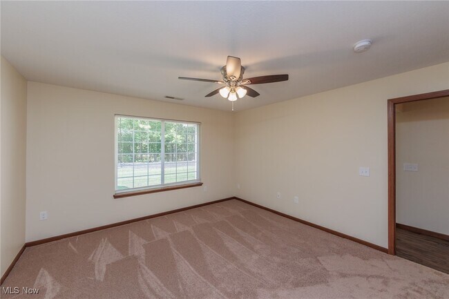 Building Photo - 1151 N Jefferson St