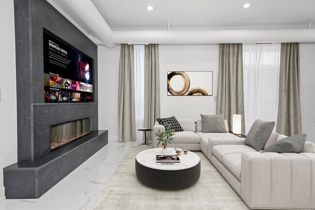 Building Photo - 450 Village Center Dr