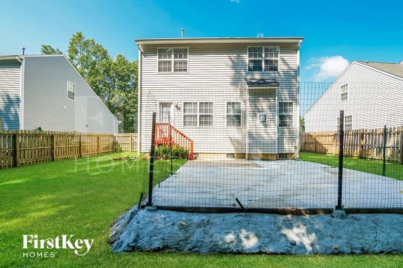 Building Photo - 236 N Honey Springs Ave