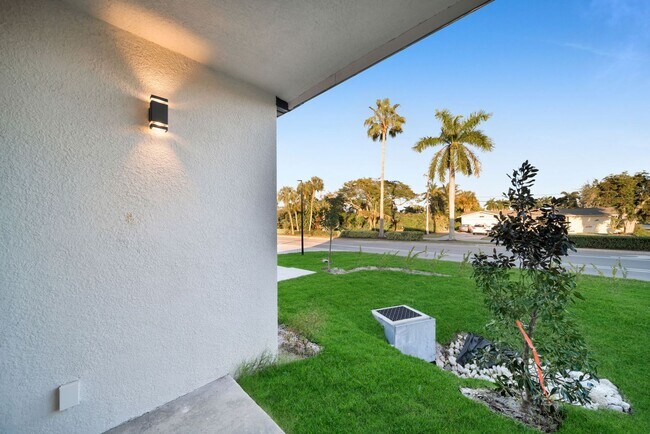 Building Photo - 4502 Orchid Blvd