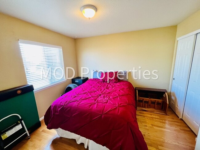 Building Photo - $0 DEPOSIT OPTION. GREEN VALLEY RANCH, CORNER LOT, BIG DECK, LOFT, STAINLESS APPLIANCES!
