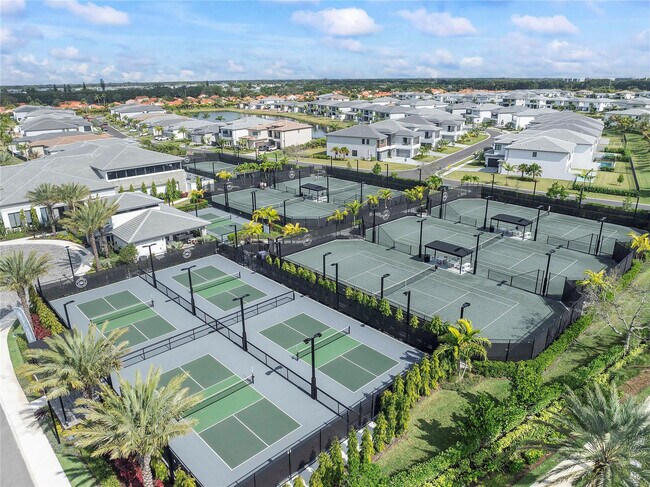 Building Photo - 20119 Pacific Dunes Dr