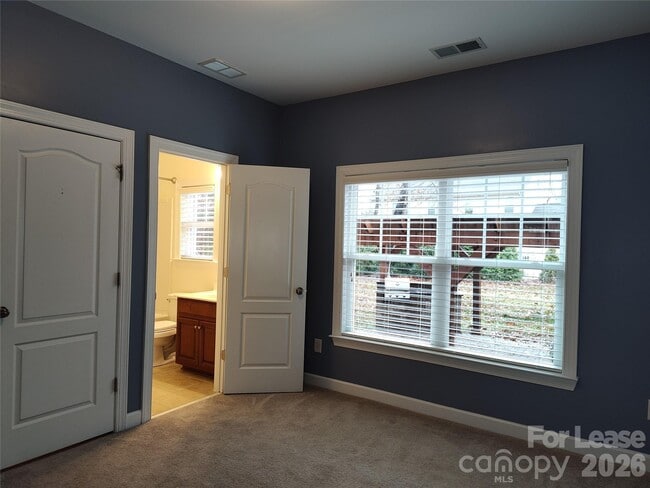 Building Photo - 4009 Oxford Mill Rd