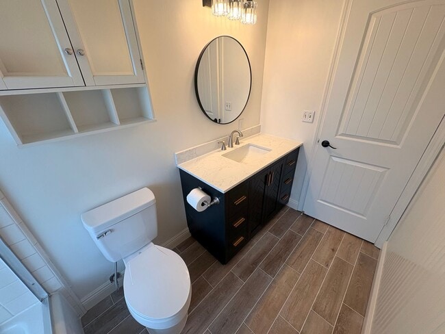 Building Photo - Beautiful 3 bedroom Home for rent in Visalia, Ca