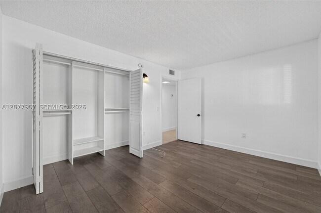 Building Photo - 8415 SW 107th Ave